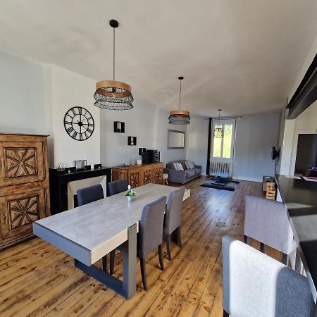 Appartement Spacieux, Wifi ,Cafe A Volonte Blaye-Les-Mines Kültér fotó