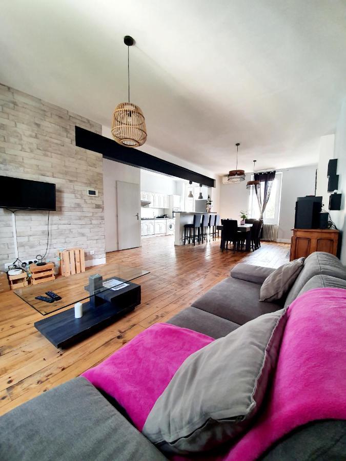 Appartement Spacieux, Wifi ,Cafe A Volonte Blaye-Les-Mines Kültér fotó
